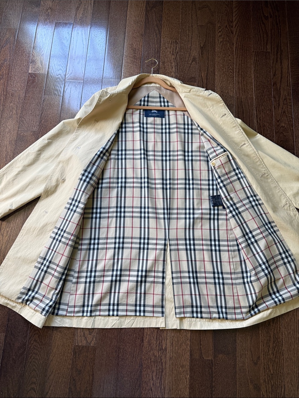 Burberry Beige Car Coat/Rain Coat with Signature Check Lining